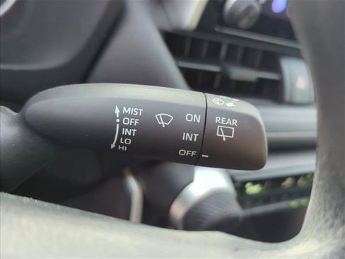 Used 2023 Toyota RAV4 LE FWD image 17