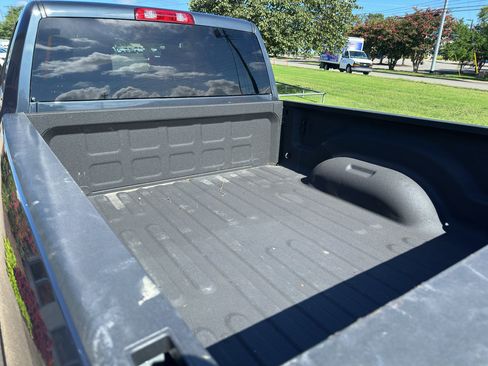 Used 2025 RAM 2500 Big Horn AWD/4WD image 16