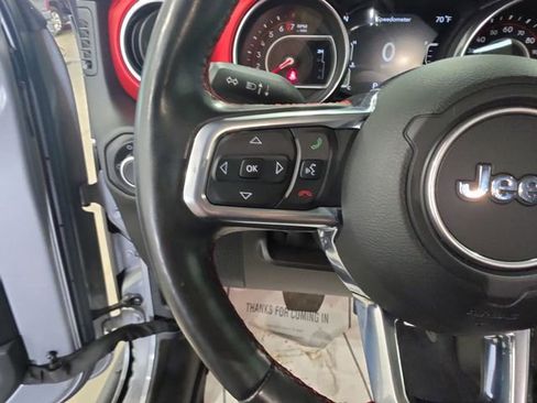 Used 2020 Jeep Wrangler Unlimited Rubicon AWD/4WD image 17