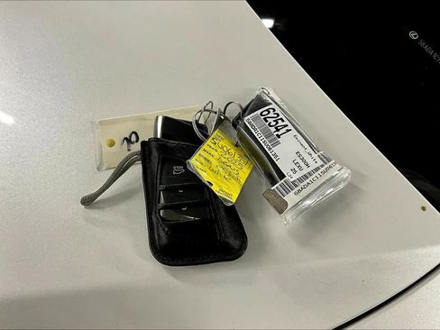 Used 2025 Lexus ES 300h w/ Premium Package image 14