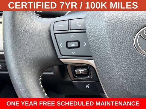Used 2025 Toyota Camry SE FWD image 24