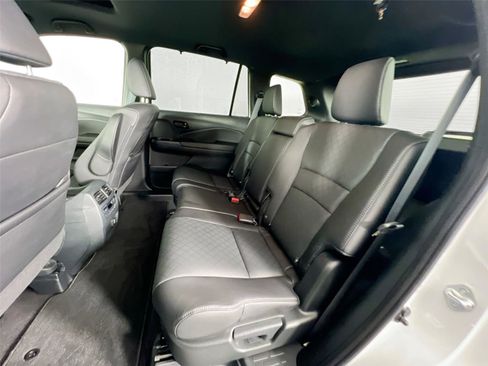 Used 2023 Honda Passport Elite image 22