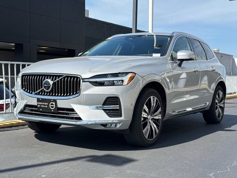 Used 2023 Volvo XC60 B5 Ultimate w/ Protection Package Premier FWD image 2
