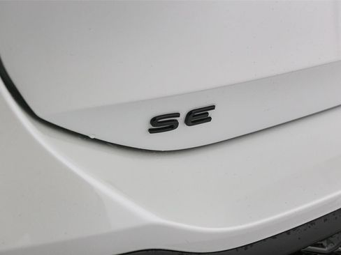 New 2026 Volkswagen Tiguan SE R-Line AWD/4WD image 11