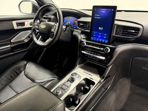 Used 2022 Ford Explorer ST w/ Equipment Group 401A image 29