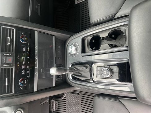 Used 2023 Nissan Armada SL w/ Midnight Edition Package AWD/4WD image 26