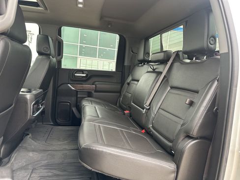 Used 2023 GMC Sierra 3500 Denali w/ Denali Ultimate Package image 19