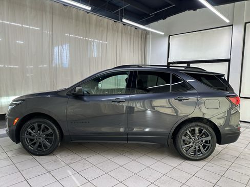 Used 2023 Chevrolet Equinox RS AWD/4WD image 12