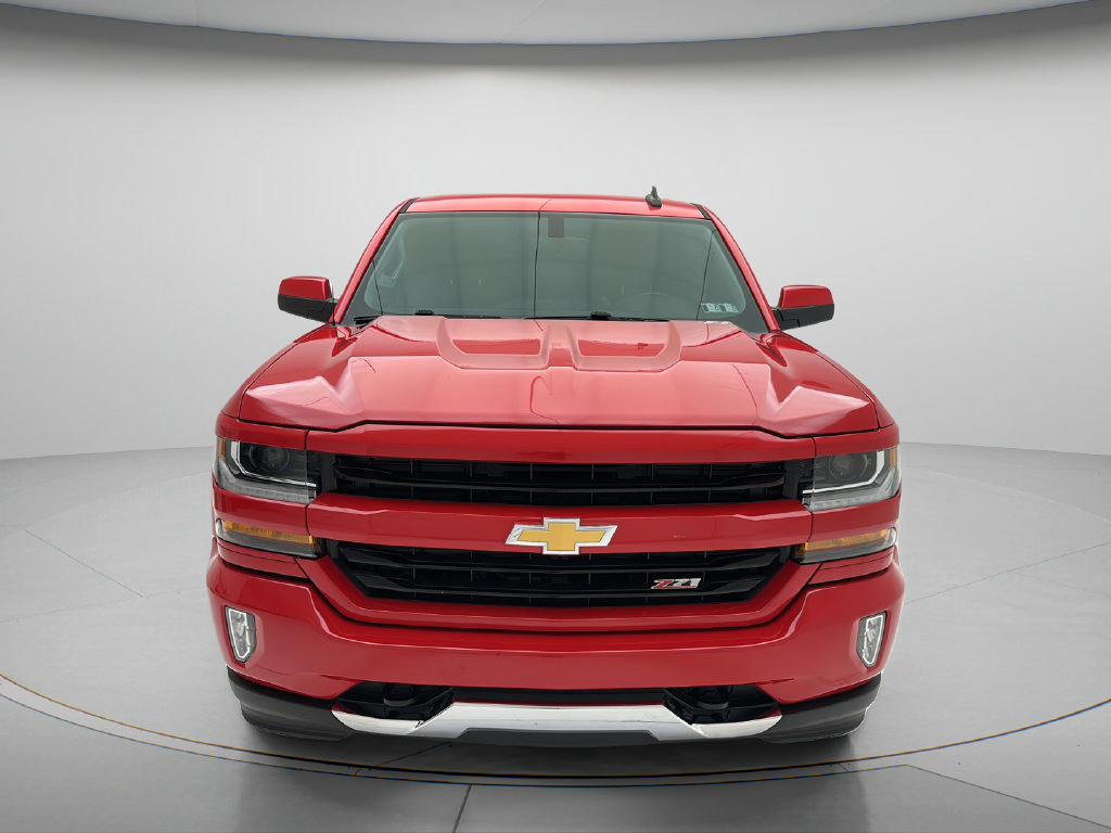 Used 2018 Chevrolet Silverado 1500 LT w/ All Star Edition AWD/4WD image 2
