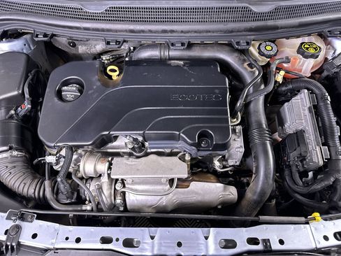 Used 2018 Chevrolet Cruze LS image 67