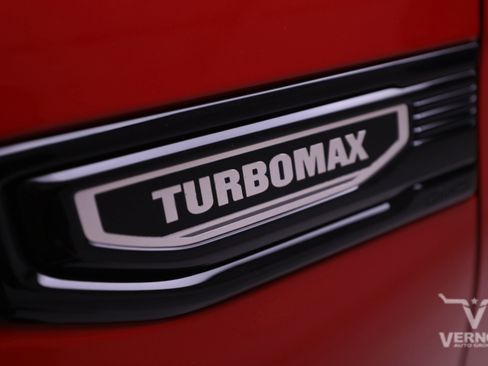 New 2026 GMC Sierra 1500 Pro w/ Graphite Edition image 38