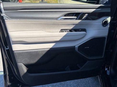 New 2026 Jeep Grand Wagoneer L 4WD image 12