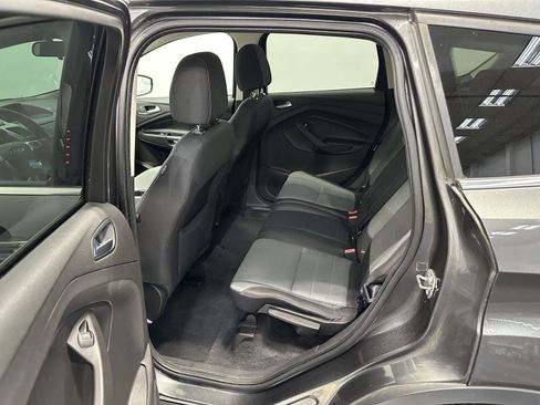 Used 2015 Ford Escape SE image 27