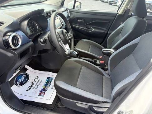 Used 2024 Nissan Versa SV w/ Trunk Package FWD image 29