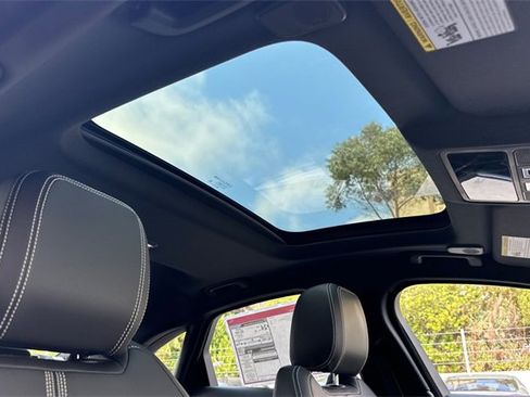 New 2024 Jaguar XF R-Dynamic SE image 15