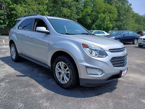Used 2016 Chevrolet Equinox LT w/ Convenience Package image 3