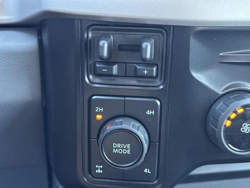 New 2026 Ford F250 XLT w/ XLT Premium Package AWD/4WD image 20