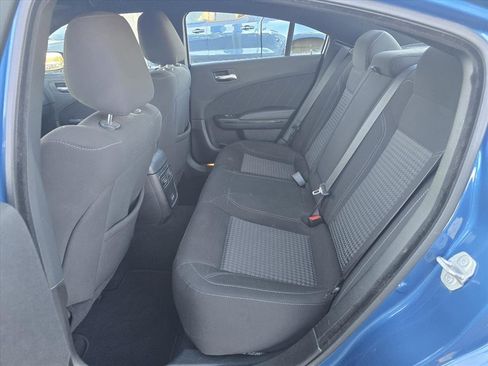 Used 2023 Dodge Charger SXT w/ Blacktop Package image 12