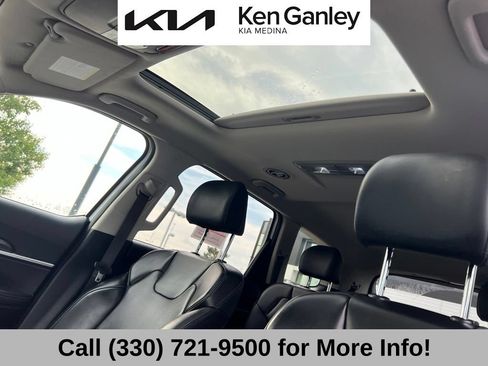 Certified 2024 Kia Telluride S w/ S Sunroof Package AWD/4WD image 41