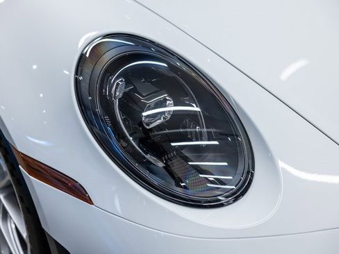 Used 2025 Porsche 911 GT3 image 12