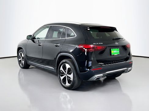 Used 2025 Mercedes-Benz GLA 250 image 7