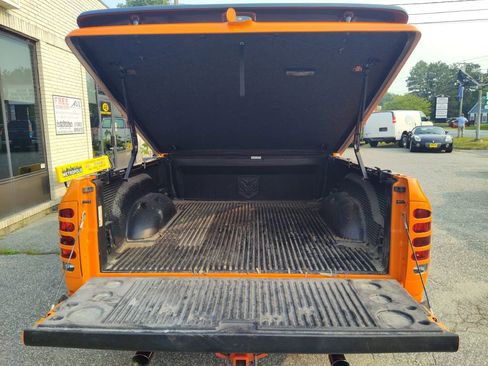 Used 2005 Dodge Ram 1500 Truck SLT w/ Sport Appearance Group image 14