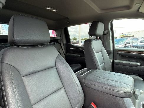 Used 2025 GMC Sierra 1500 Elevation w/ Elevation Premium Package AWD/4WD image 31