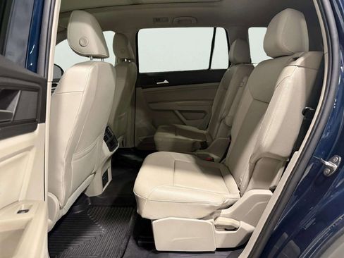 Used 2021 Volkswagen Atlas SE image 18
