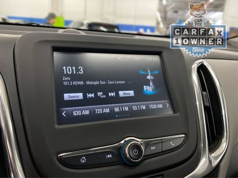Used 2018 Chevrolet Equinox LS AWD/4WD image 29