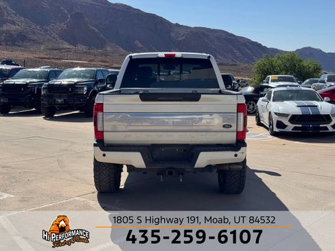 Used 2017 Ford F350 Platinum w/ Platinum Ultimate Package AWD/4WD image 4