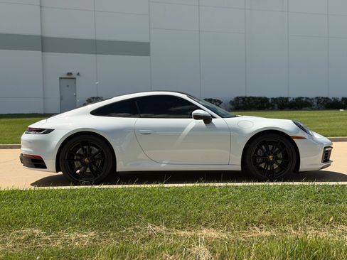 Used 2021 Porsche 911 Carrera RWD image 8