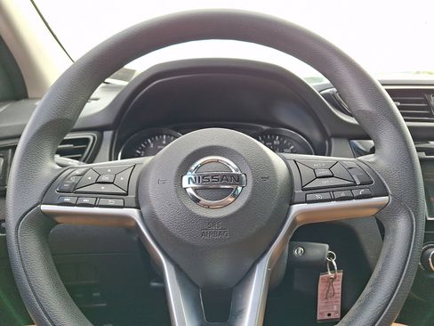 Used 2021 Nissan Rogue Sport S AWD/4WD image 19