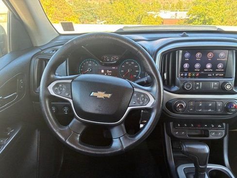 Used 2020 Chevrolet Colorado ZR2 w/ ZR2 Midnight Special Edition image 13