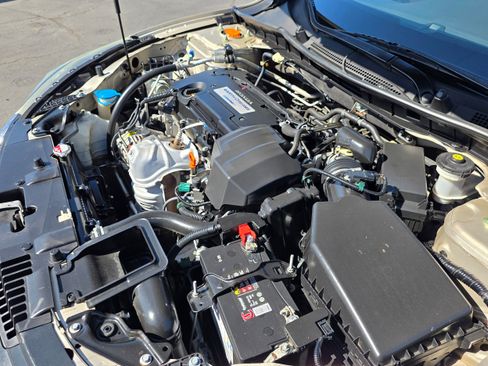 Used 2013 Honda Accord LX image 27