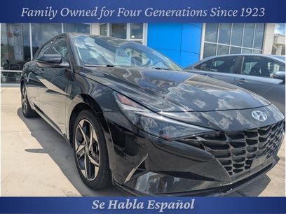 Used 2021 Hyundai Elantra Limited