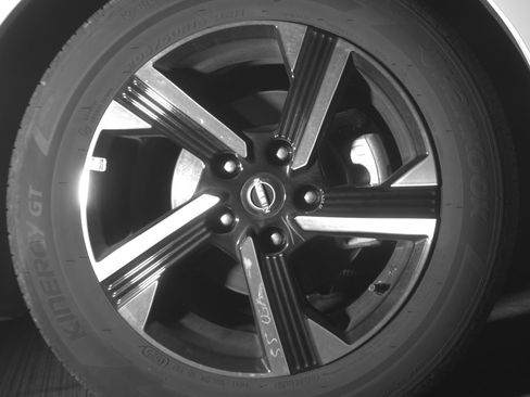 Used 2025 Nissan Sentra SV FWD image 12