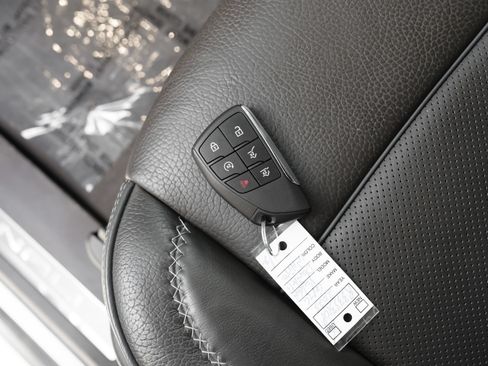 Used 2023 GMC Yukon Denali AWD/4WD image 46