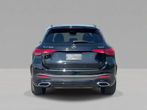 Certified 2025 Mercedes-Benz GLC 300 4MATIC image 4