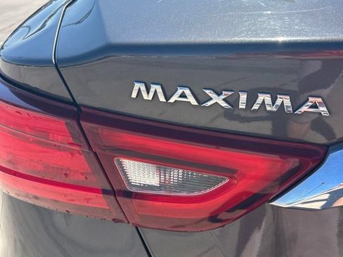 Used 2016 Nissan Maxima Platinum FWD image 11