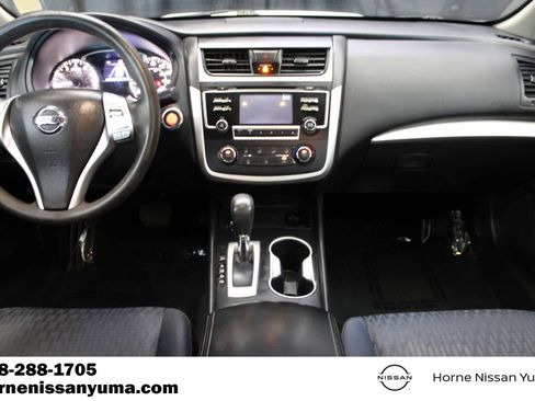 Used 2017 Nissan Altima 2.5 S w/ Power Driver Seat Package FWD image 8