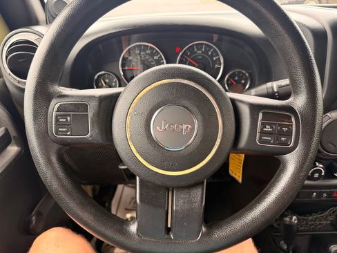 Used 2013 Jeep Wrangler Unlimited Sport AWD/4WD image 16