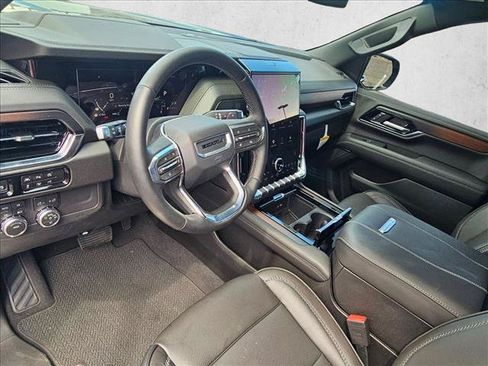 New 2026 GMC Yukon XL Denali w/ Sun & Power Step Package AWD/4WD image 3
