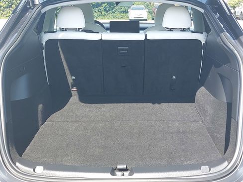 Used 2021 Tesla Model Y Long Range image 12