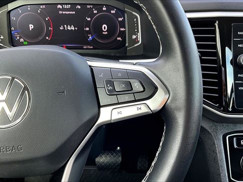 Used 2022 Volkswagen Atlas SE image 19