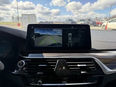 Used 2022 BMW M550i xDrive w/ Shadowloine Package image 14