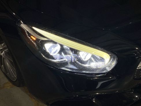 Certified 2017 Mercedes-Benz SL 450 image 20