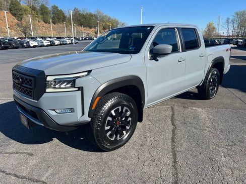 Used 2024 Nissan Frontier PRO-4X w/ Technology Package image 5