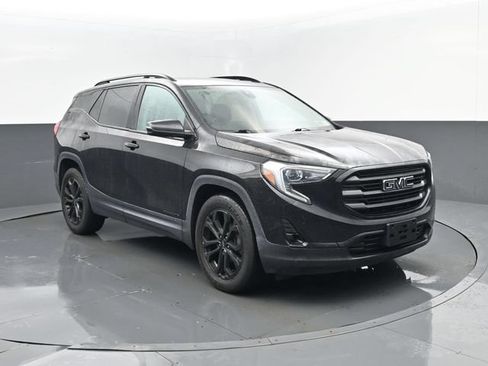 Used 2020 GMC Terrain SLT w/ Preferred Package AWD/4WD image 3