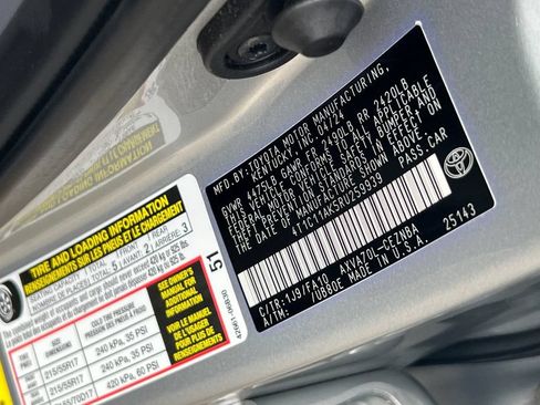 Certified 2024 Toyota Camry LE FWD image 29