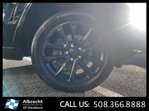 Used 2021 Jeep Grand Cherokee Laredo X image 34